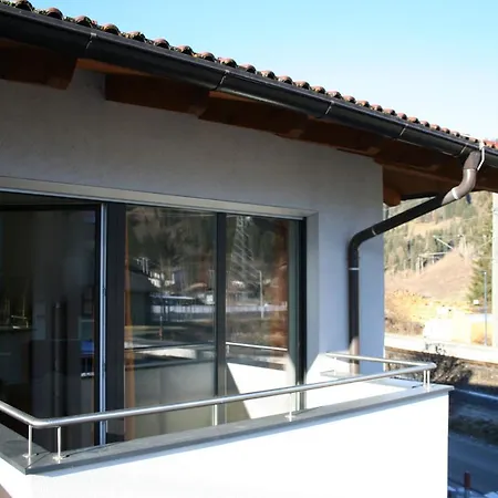 Bergsteiger Apartamento Strassen