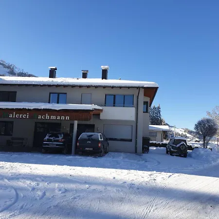 Bergsteiger Apartamento Strassen